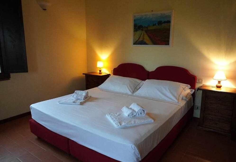 Agriturismo Podere Santa Virginia Albinia Habitación foto